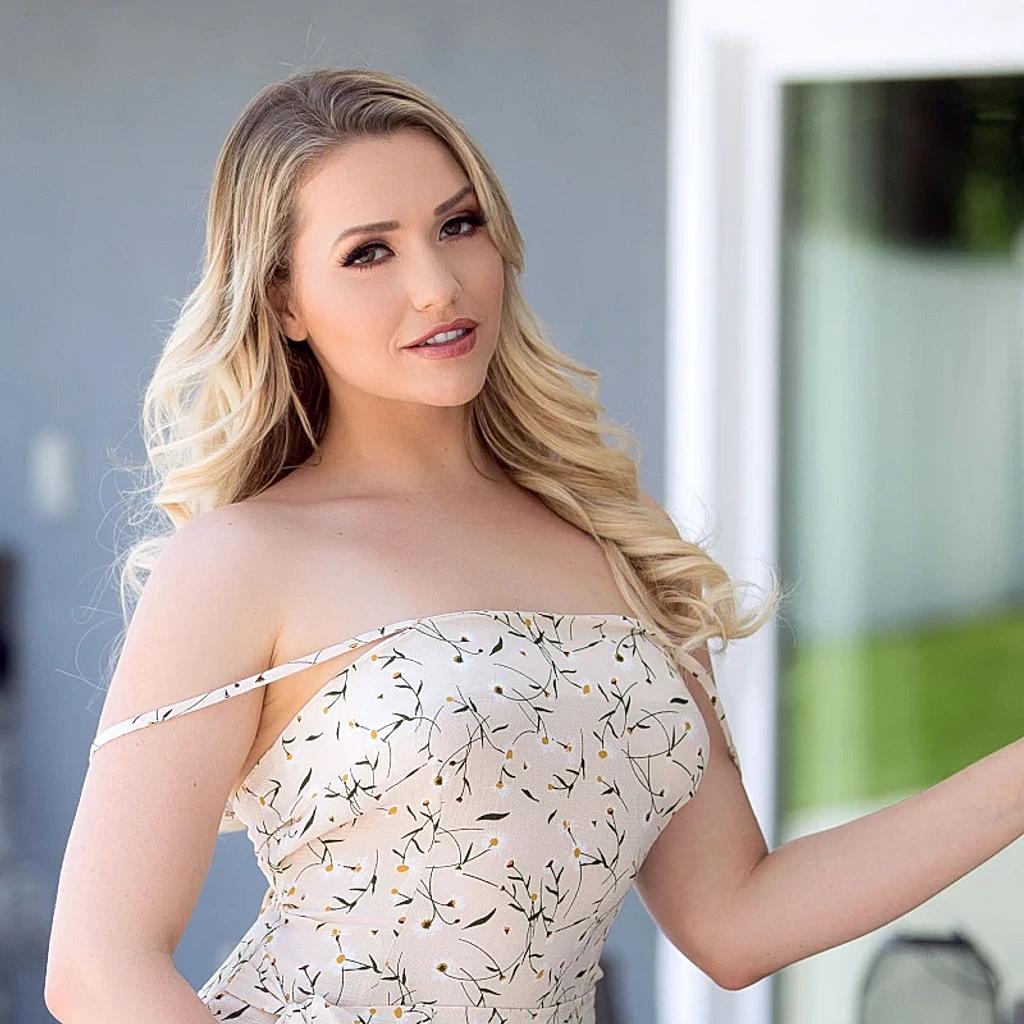 Mia Malkova